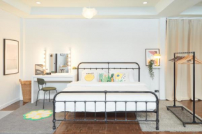 Spacious Design Loft with Rooftop